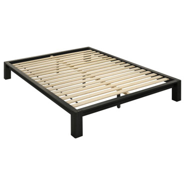 Gislen Queen Easy Assembly Wood Platform Bed Black / CS-316028BLKQ