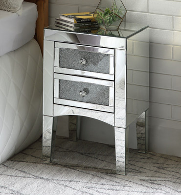 Noralie Accent Table / 97651