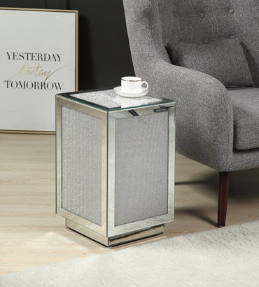 Noralie Accent Table / 97686