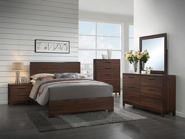 Edmonton 4-piece Eastern King Bedroom Set Rustic Tobacco / CS-204351KE-S4