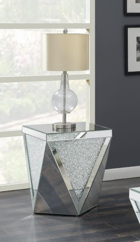 Amore Square End Table with Triangle Detailing Silver and Clear Mirror / CS-722507