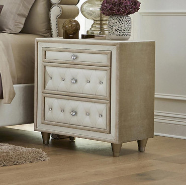 Antonella 3-drawer Upholstered Nightstand Ivory and Camel / CS-223522