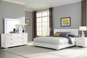 Felicity 4-piece Eastern King Bedroom Set White High Gloss / CS-203500KE-S4L