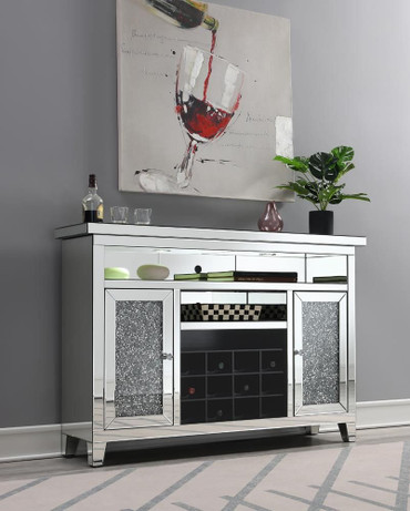 Melinda 2-door Wine Cabinet with Lighting Mirror / CS-183627