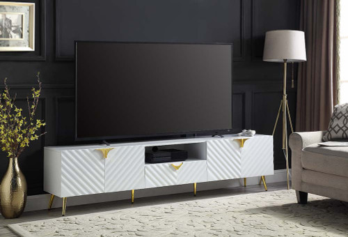 Gaines TV Stand / LV01138