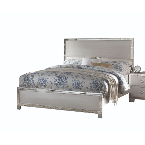 Voeville II EK Bed / 24837EK