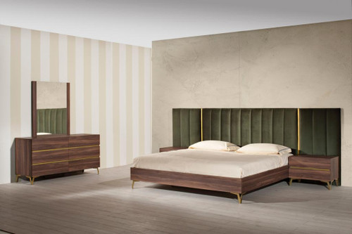 Eastern King Nova Domus Calabria Modern Walnut & Green Velvet Bedroom Set / VGACCALABRIA-SET-EK