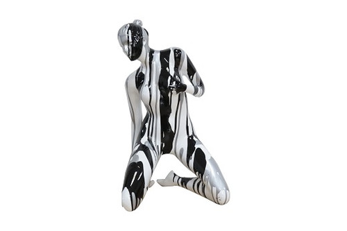 Woman Multi Colored Sculpture / VGTH-PC-158