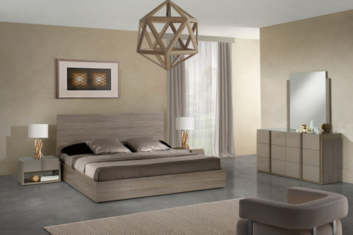 Eastern King Nova Domus Marcela Italian Modern Bedroom Set / VGACMARCELA-SET-EK