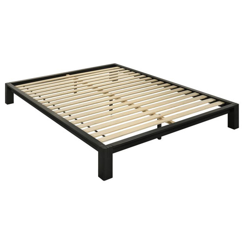 Gislen Eastern King Easy Assembly Wood Platform Bed Black / CS-316028BLKKE