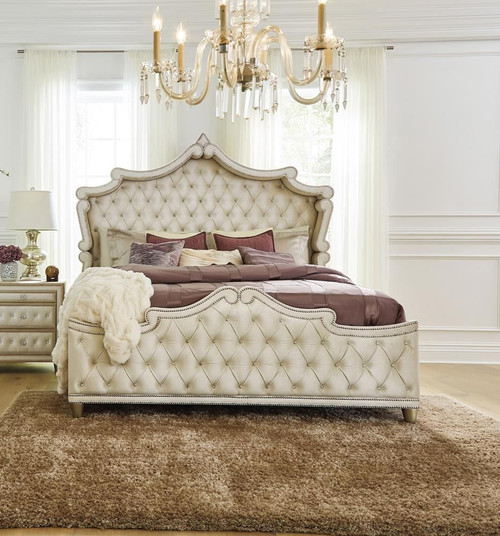 Antonella Upholstered California King Panel Bed Ivory / CS-223521KW