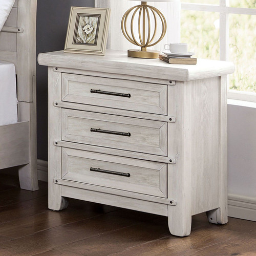 SHAWNETTE Night Stand w/ USB Plug / FOA7924N