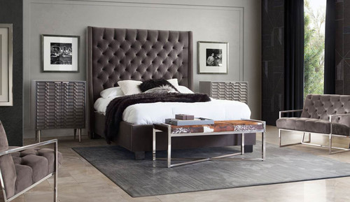 Park Avenue Eastern King Tufted Bed with Vintage Wing in Smoke Grey Velvet / PARKAVESKEKBED