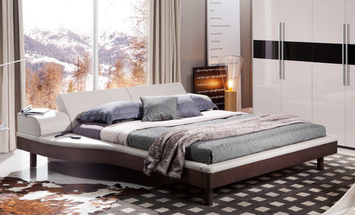 Eastern King Portofino Adjustable Leatherette Bed with built-in Nightstands / VGWCPORTOFINO-1-EK