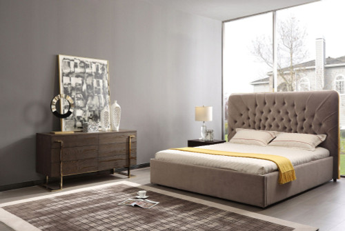 Modrest Moontide - Queen Glam Beige Velvet and Brushed Brass Bed / VGVCBD1922-19-BED-Q