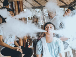 Resolving Leaks and Spitback: Tips for a Smooth Vaping Experience