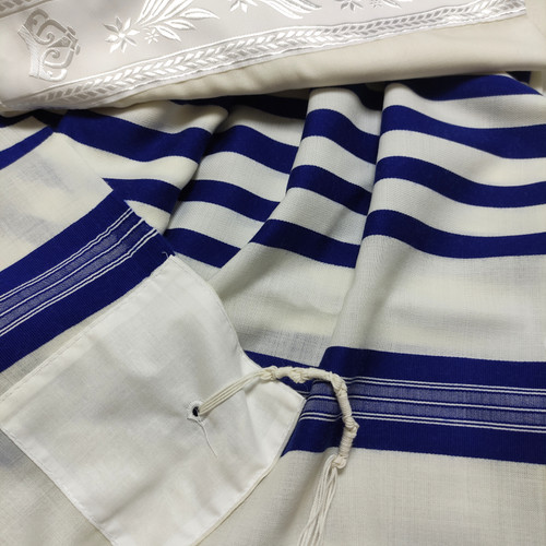 Keter Blue-Striped Tallit 