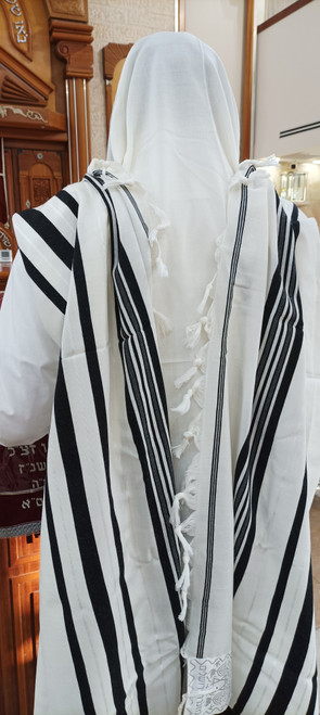 Black-Striped Traditional Wool Tallit