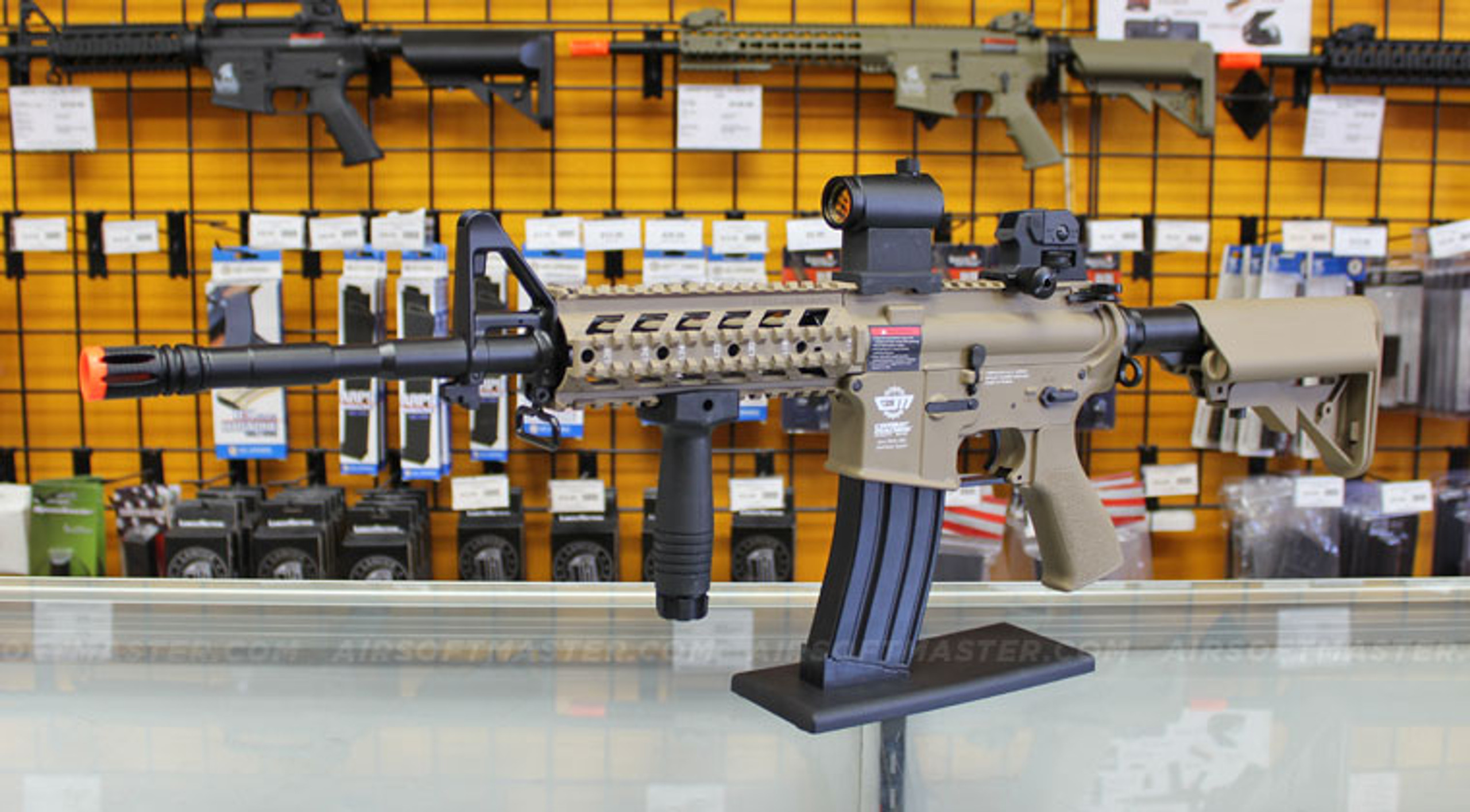 6 Best Airsoft Guns Under 200 for 2019