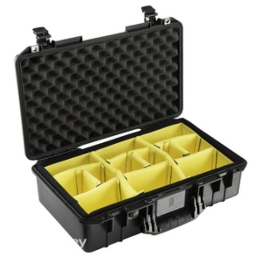 Pelican 1525 Air Compact Carry-On Case (Black, with Dividers)