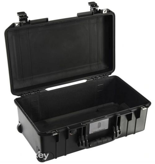 Pelican 1535 Air Compact Carry-On Case (Black, No Foam)