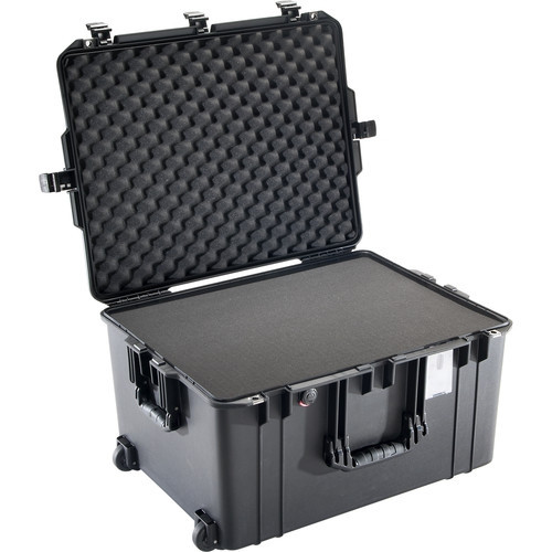 Pelican 1637 Air Case (Black, Pick N' Pluck Foam)