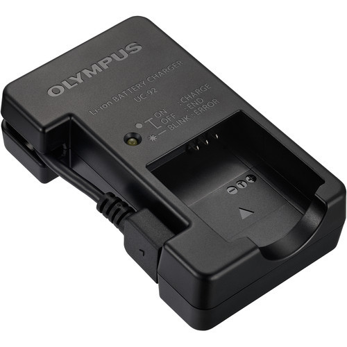 Olympus UC-92 External Battery Charger + VISA Card