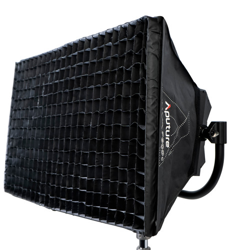 Aputure Nova P600c Softbox