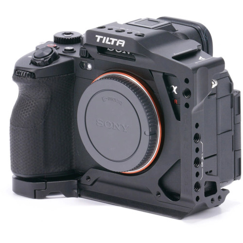 Tilta Half Camera Cage for Sony a7R V (Black)