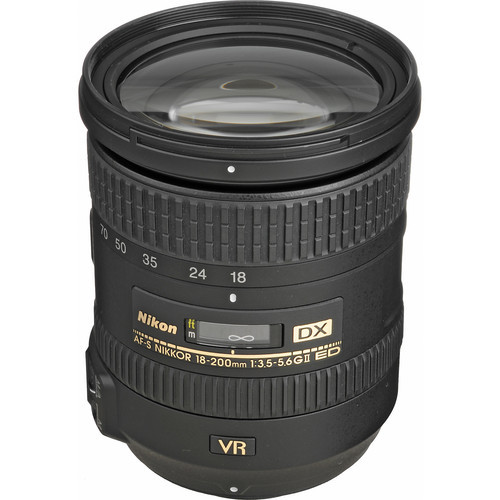 Nikon AF-S 18-200mm F3.5-5.6G ED VR II lens