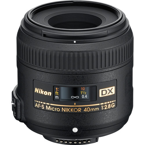 Nikon AF-S DX 40mm F2.8G Micro Lens