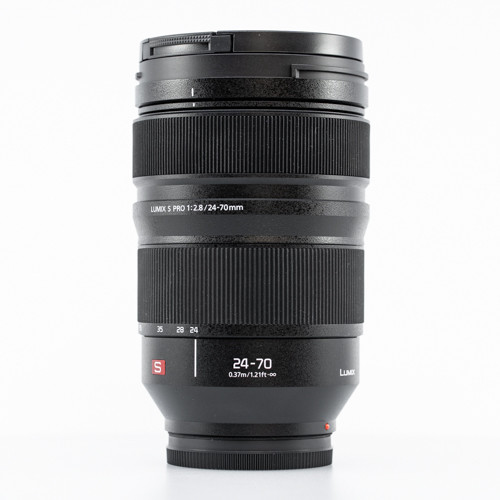 Image of Pre-loved Pansonic Lumix S Pro 24-70mm f2.8 Lens