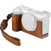 SmallRig 5015 Leather Half Case with Strap for Sony a7C II / a7CR (Brown)