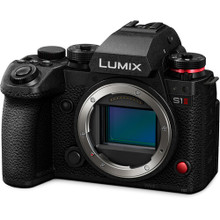 Panasonic Lumix S1 II Mirrorless Camera with 24-105mm f/4 Macro O.I.S. Lens + BONUS CHIPFANCIER CFexpress Type B 512GB Card