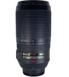 Pre-loved Nikon AF-S VR Zoom-NIKKOR 70-300mm f/4.5-5.6G IF-ED Lens