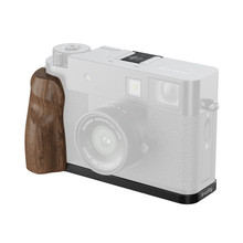 SmallRig 5224 L-Shaped Mount Plate with Wooden Handle for FUJIFILM X half (Black)