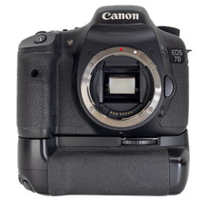 Pre-loved Canon EOS 7D DSLR Camera (Body Only)