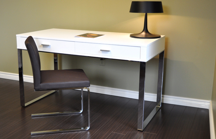 Aria Flat Dining Chair