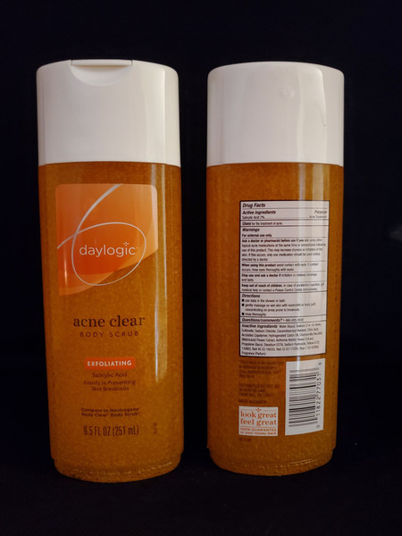 Body Wash- Daylogic Acne Clear Body Scrub 8.5oz