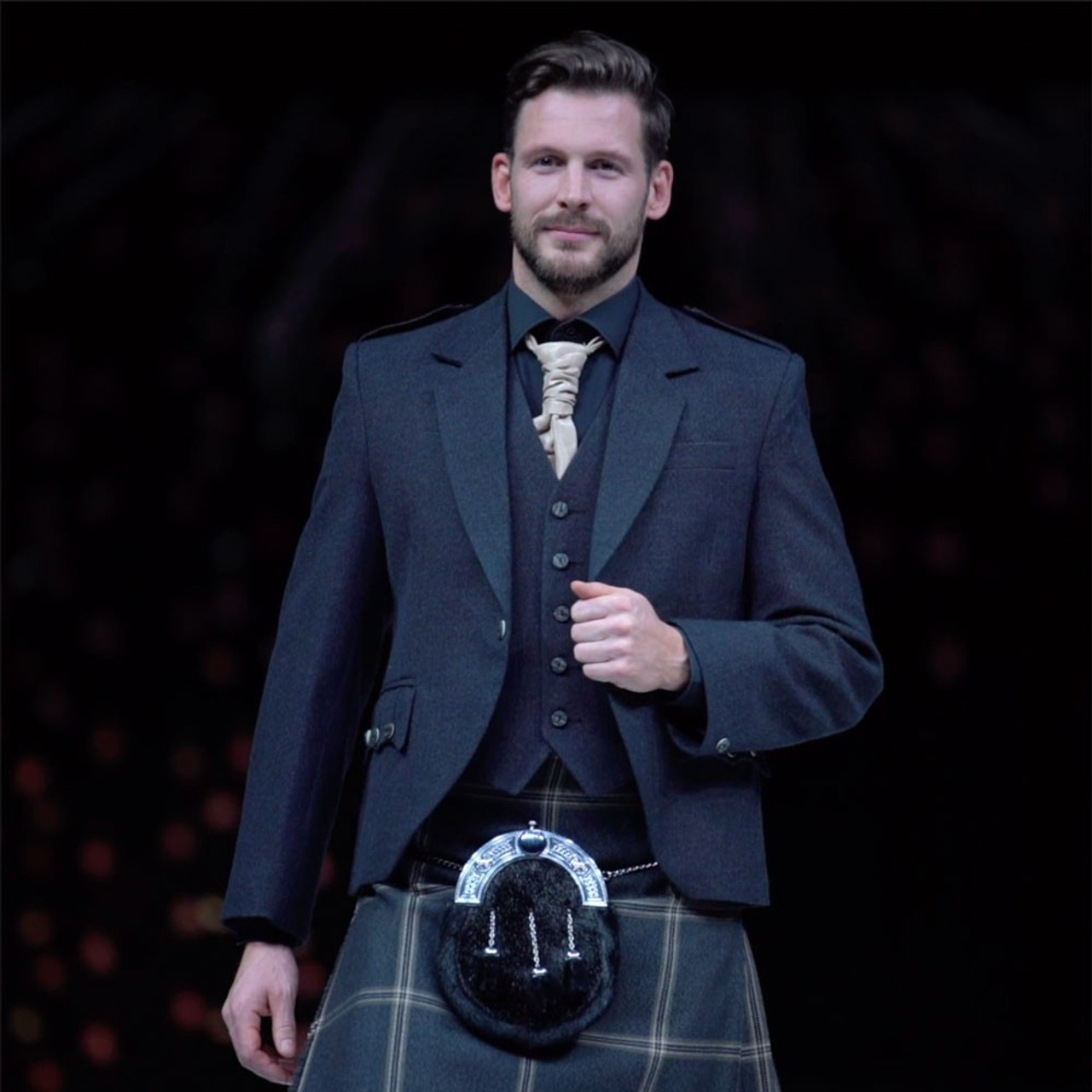 Tweed Argyll Kilt Outfit - Clan Kilts Ltd