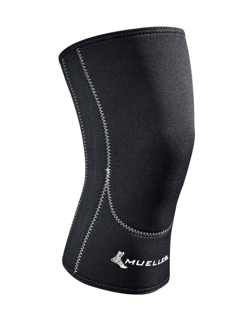 Mueller Closed Patella Knee Sleeve