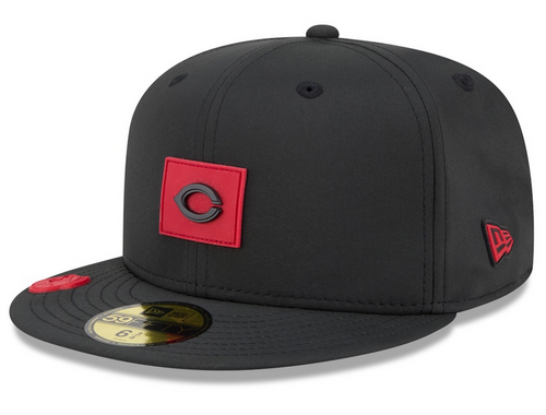 Cincinnati Reds New Era Black 2026 Clubhouse 59Fifty Fitted Hat
