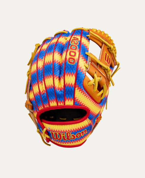 Wilson 2025 Chinook Seedery Original A2000® 11.5” Infield Baseball Glove