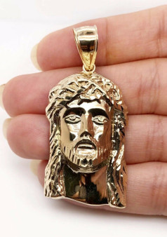 Mens 10K Solid Yellow Gold Jesus Christ Head Face Pendant 7.4 Grams 2.16"