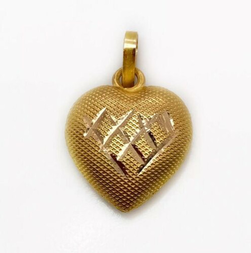 18K Yellow Gold Diamond Cut Double Sided Heart Charm Pendant 2.2 Grams