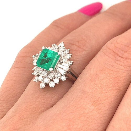 14K Solid White Gold 2.8 Ct Natural Emerald & Diamond Women’s Ring