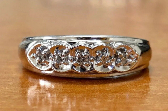 0.08 TCW Five Natural Diamond 14K White Gold Wedding Anniversary Ring, I1, H