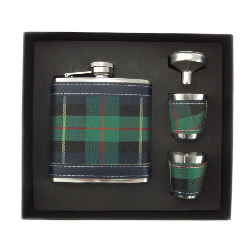 Tartan Designed Whisky Hip Flask Gift Set Scottishwebstore.com