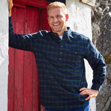 Cotton Flannel Men's Tartan Shirt – BlackWatch | Made in Scotland