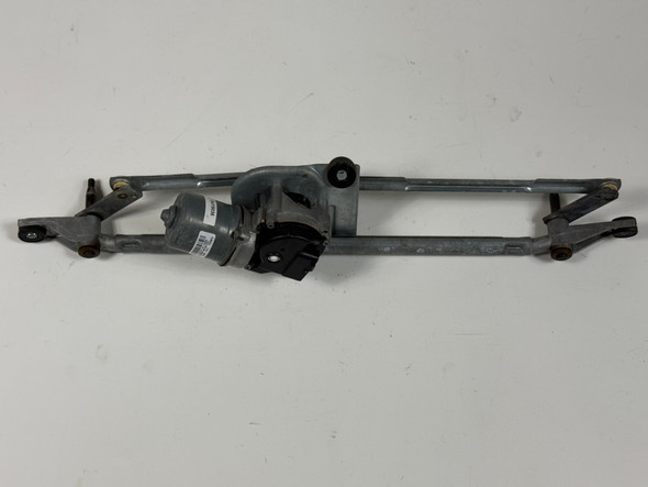 Ford Windshield Wiper Linkage with Motor - Sal19036